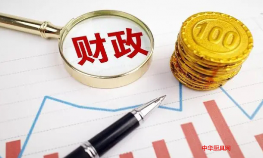 2021年中國新增減稅降費(fèi)預(yù)計(jì)超1萬億元。2022年將實(shí)施更大力度減稅降費(fèi)，從而增強(qiáng)市場(chǎng)主體活力